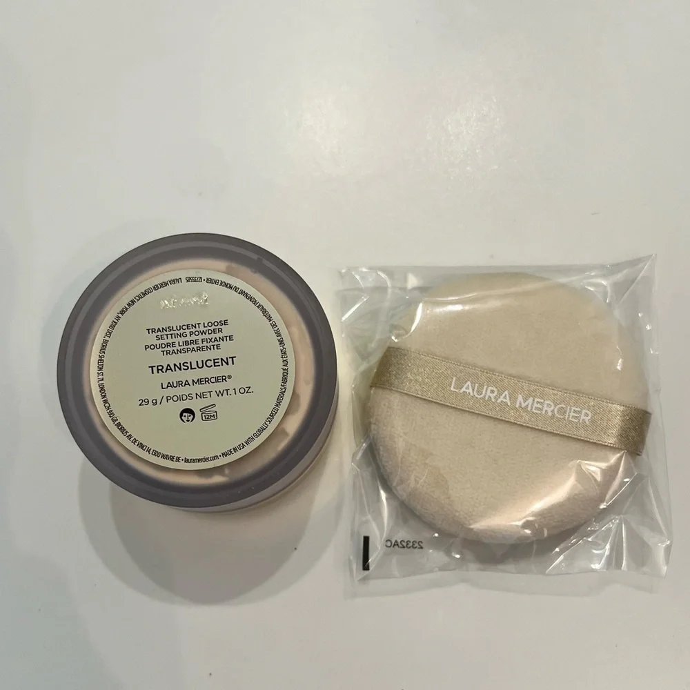 Laura Mercier Translucent Loose Setting Powder with Puff - New - Picture 2 of 2